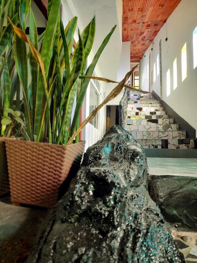 The Mount View By Liyozi Leasiure Hotel Nuwara Eliya Buitenkant foto